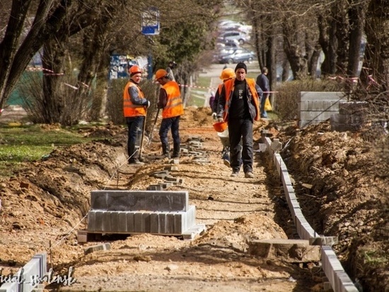 Какие тротуары отремонтируют и где построят в Смоленске в этом году