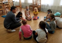 На базе Центра реабилитации «Меридиан» в Серпухове проведена анимационная программа с детьми.