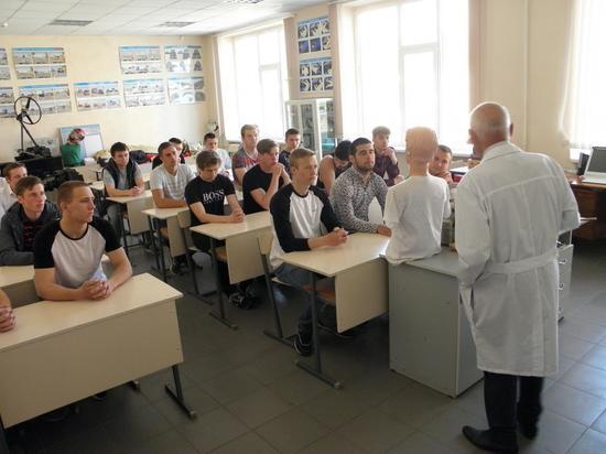 Техническая школа ДОСААФ в Ставрополе набирает новых воспитанников