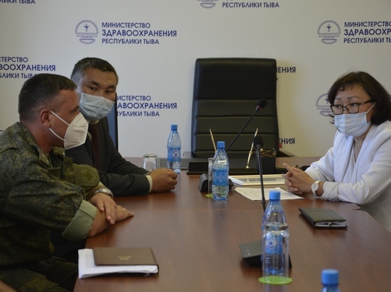 Мобильный военный госпиталь завершил свою работу в Туве