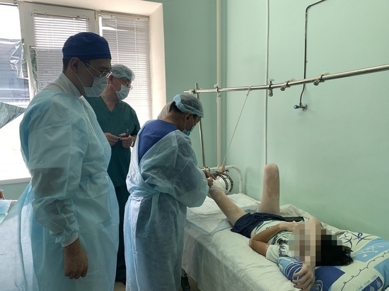 Калмыцкие врачи спасли подростка от ампутации ноги