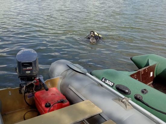 Тело женщины вытащили водолазы из карьера в Краснокаменске