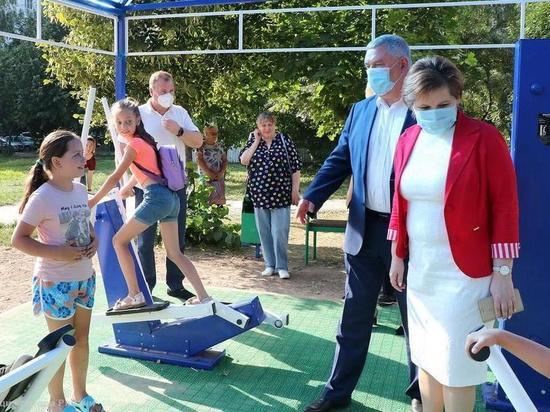 В Рязани на улице Сельских Строителей открыли спортивную площадку