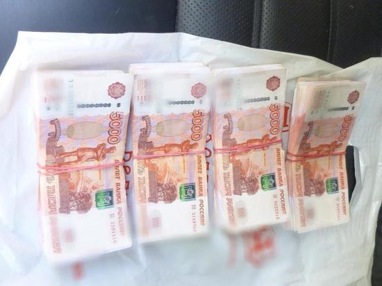 Ставропольский полицейский получил 3 года колонии за 45 тысяч рублей взятки