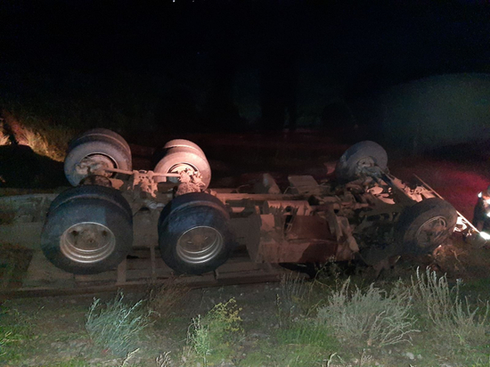 В Туве произошло смертельное ДТП с участием двух большегрузов и легковой иномарки