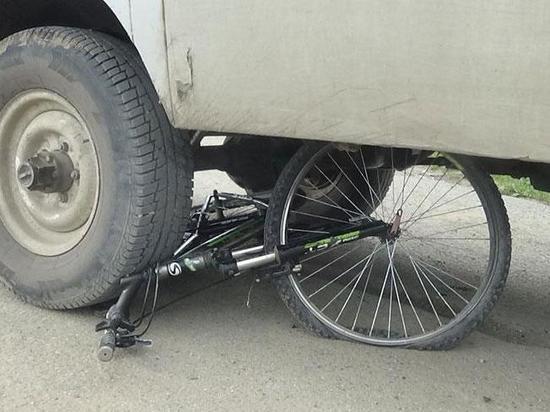 В Хакасии УАЗик сбил маленького велосипедиста