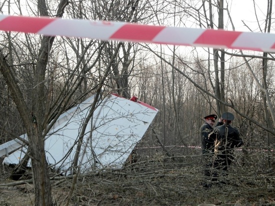 Польша заявила о "заложенном" в России тротиле в самолет Качиньского