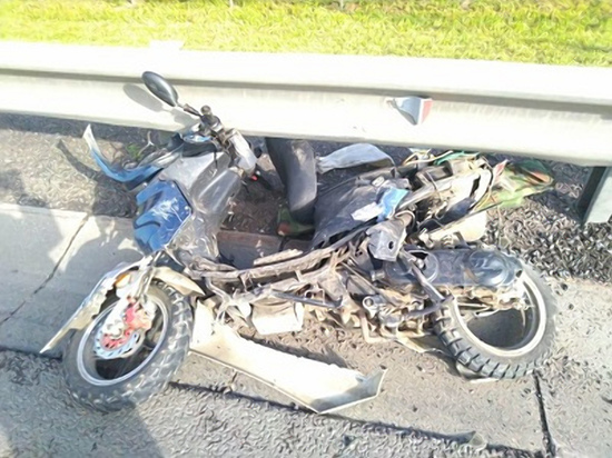 Пенсионер на скутере погиб при столкновении с Лексусом в Смоленской области