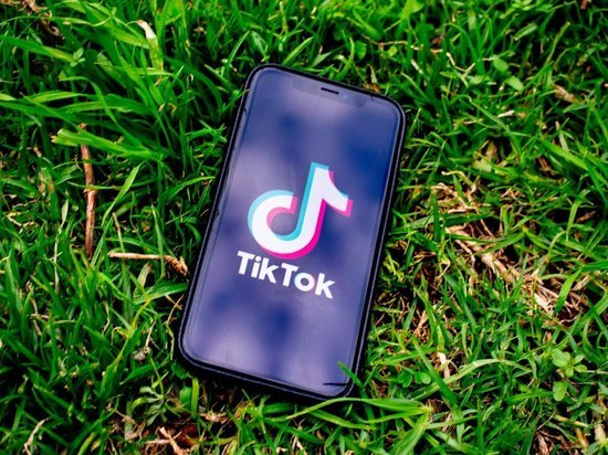 Трамп объявил, что запретит TikTok в США