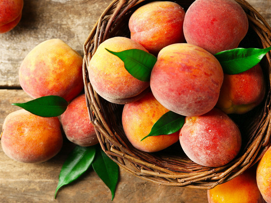 Персики и абрикосы могут быть опасны для некоторых людей