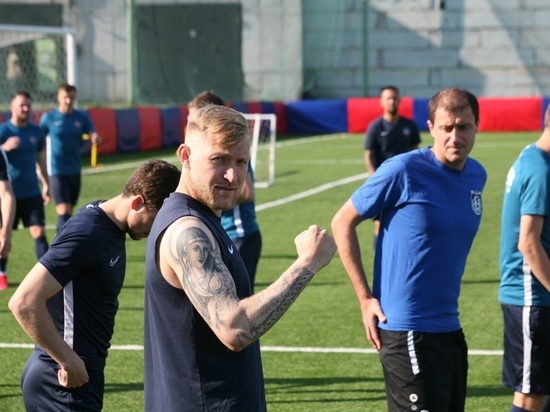«Это будет красивый сезон»: футболисты «Енисея» сыграют с «Иртышом» в новой форме