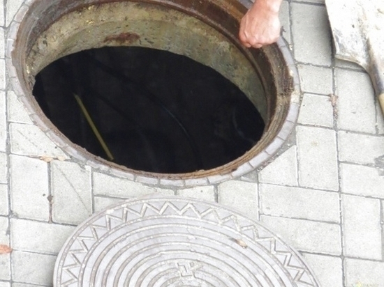 В Хабаровском крае ребенок провалился в колодец