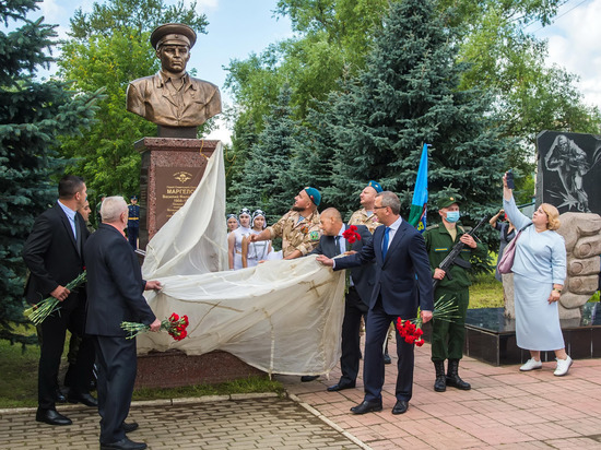 В Малоярославце открыли памятник Василию Маргелову