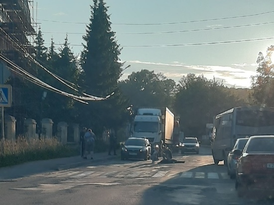 В Тверской области девочка погибла под колесами УАЗа из-за ослепленного солнцем водителя