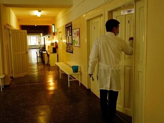 Возобновить приём врачей планируется на Колыме