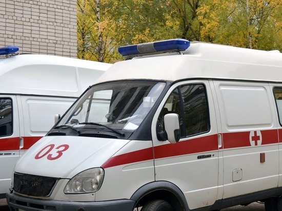 В Кирове выпал из окна 4-летний мальчик