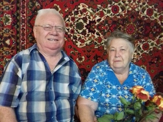 Рязанских супругов поздравили с 55-летием совместной жизни