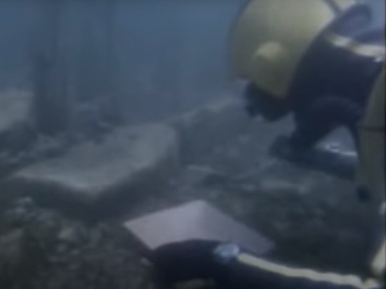 Исследователи нашли жертвоприношение инков на дне озера Титикака