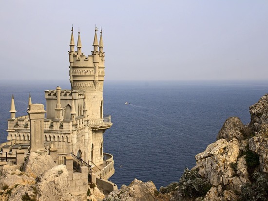 Аксенов заявил, что Крым в июле посетили 1,5 миллиона туристов
