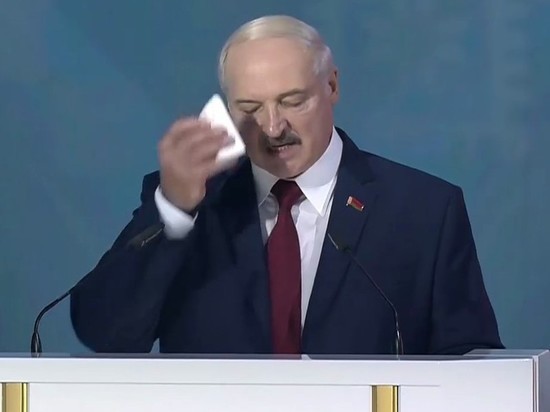 Президент Белоруссии Александр Лукашенко вновь дал повод поставить под сомнение состояние его здоровья