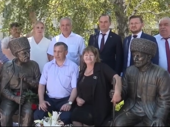 В столице Дагестана установили новый памятник