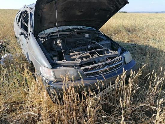 Два человека пострадали в ДТП с “перевёртышем” на кузбасской трассе