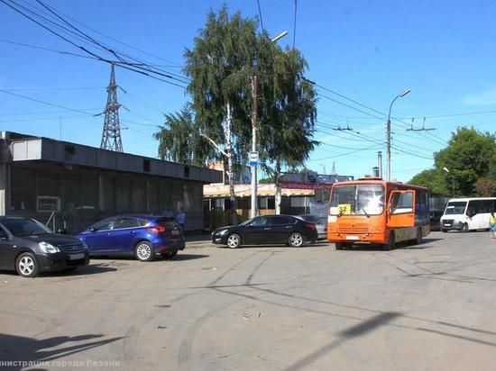 Андрей Михно проверил состояние конечных остановок в Рязани