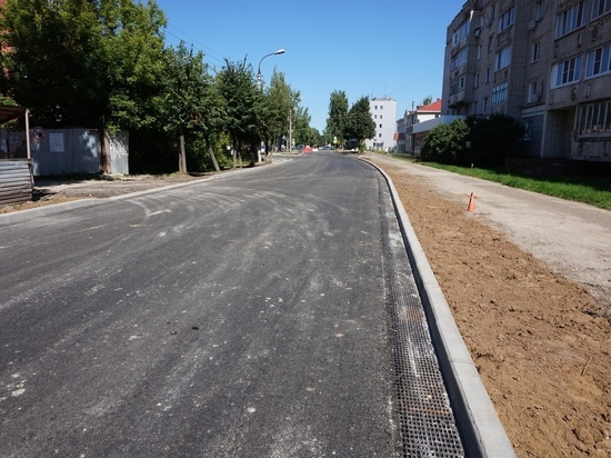 На улице Комсомольской в Йошкар-Оле продолжается ремонт