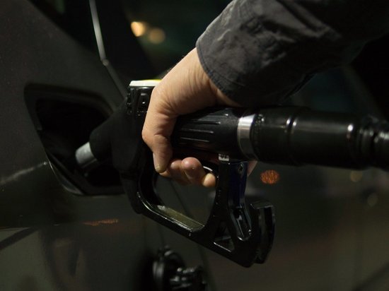 Хабаровское УФАС проверяет цены на бензин в двух районах края
