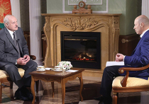Украинский журналист Дмитрий Гордон выложил на YouTube-канал полную версию интервью с президентом Белоруссии Лукашенко, взятым в Минске 5 августа