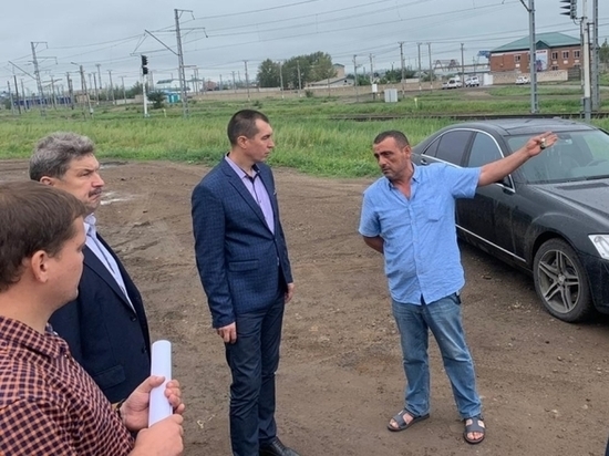 Кефер пригрозил подрядчику разорвать контракт по дороге в Забайкальске