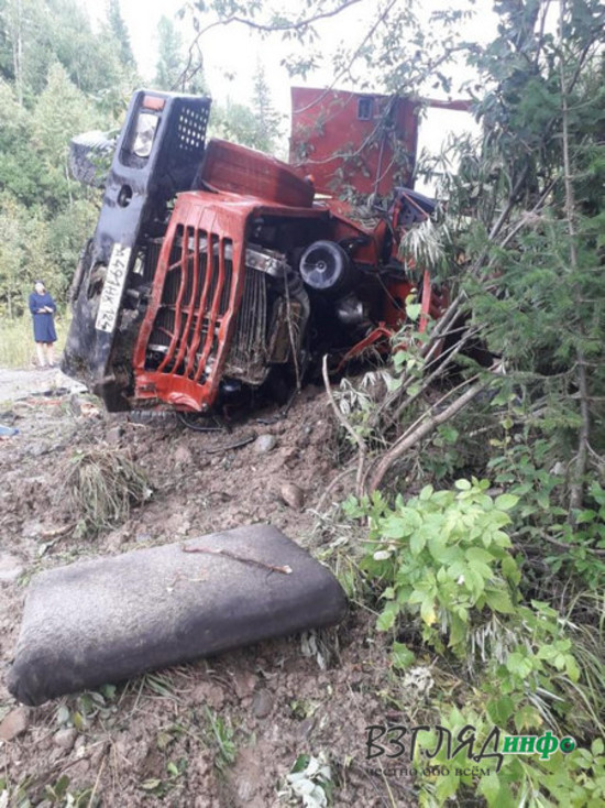 В Курагинском районе тело погибшего водителя два дня пролежало в кабине лесовоза