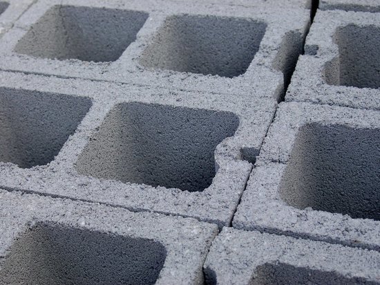 В Оренбурге жители улицы Дорофеева жалуются на бетонный завод