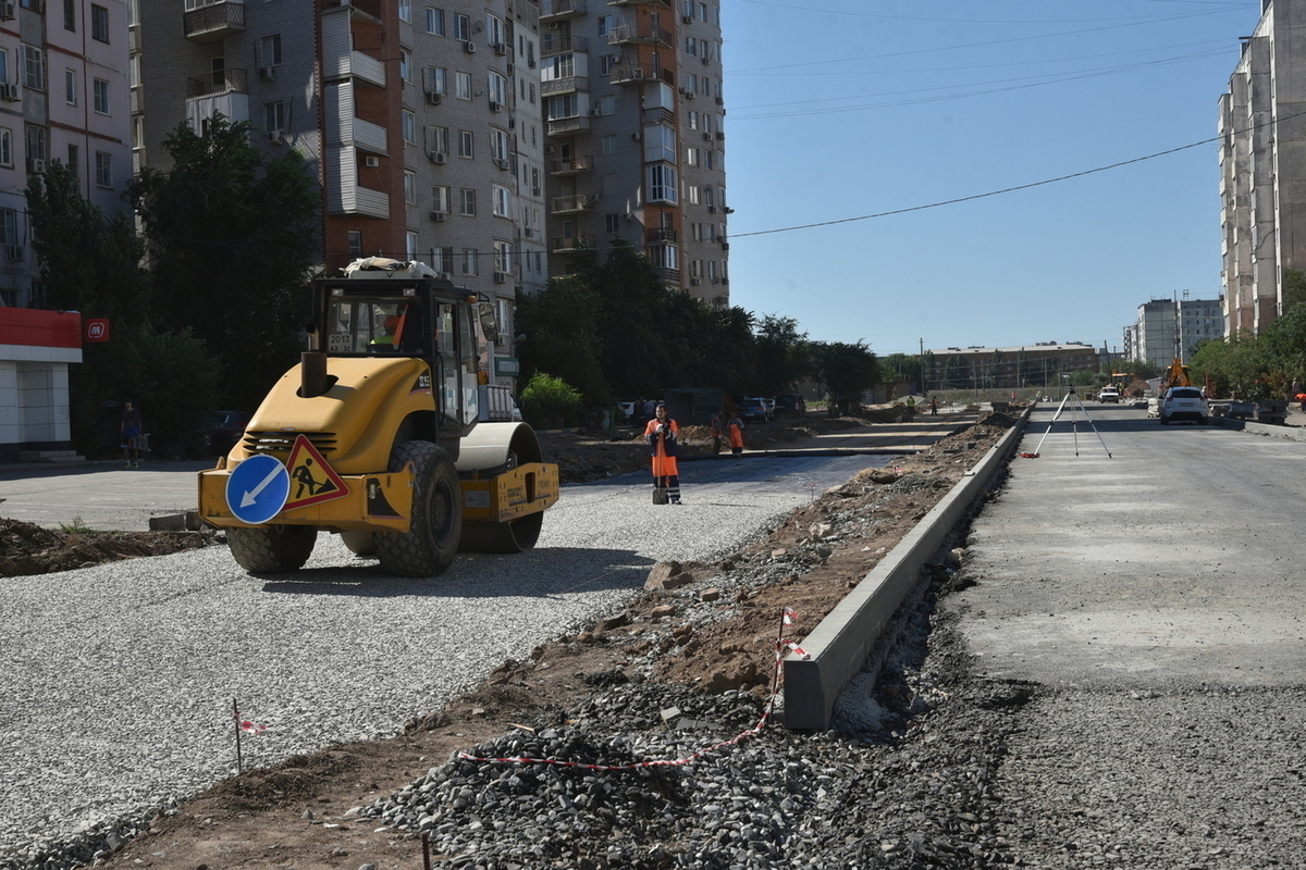 В Астрахани на месте грунтовой появится новая четырехполосная дорога - МК  Астрахань