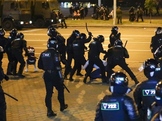 «При мне на этажах жесточайше избивали людей до хрипов»