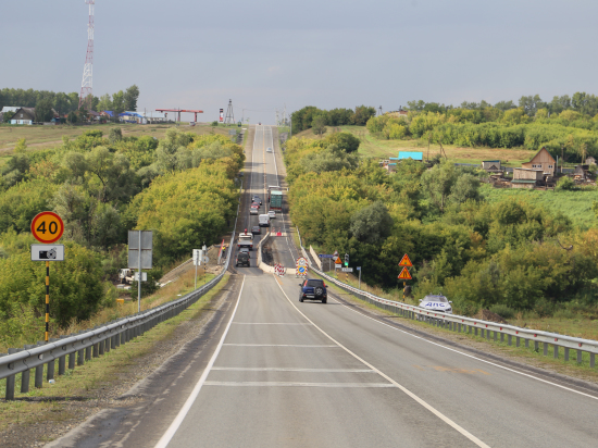 На федеральной трассе А-322 приступили к ремонту второй части моста через Бураниху