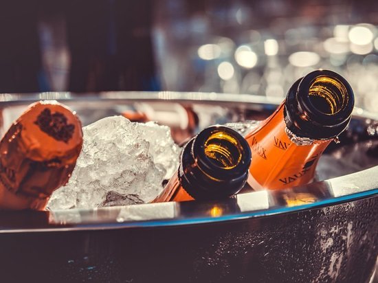 Из рязанских баров изъяли более 50 литров алкоголя