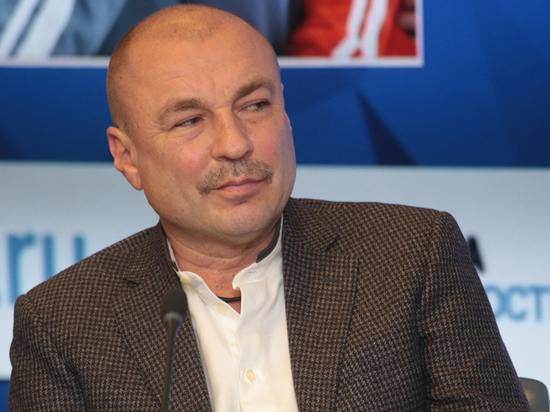 Жулин назвал лучшую фигуристку России Жулин назвал лучшую фигуристку России