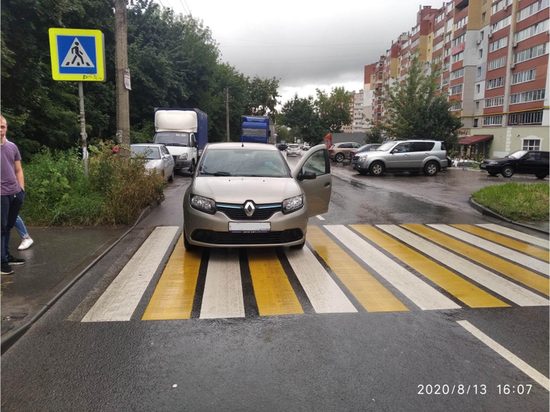 В Рязани пенсионерка на «Рено» сбила пешехода