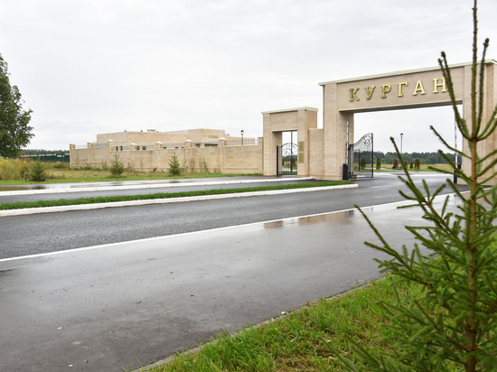 Президент РТ и Мэр Казани посетили новый похоронный комплекс «Курган»