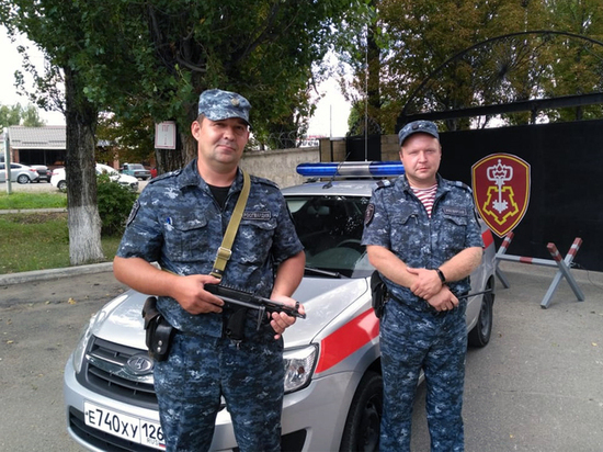 «Жигули» с людьми на крыше остановили под Ставрополем