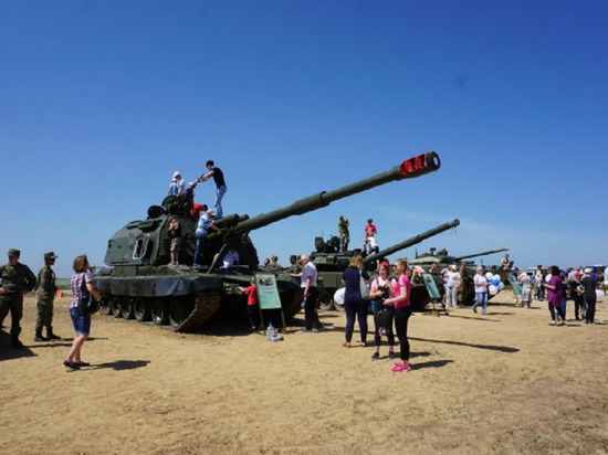 Под Волгоградом в конце лета пройдет выставка военной техники