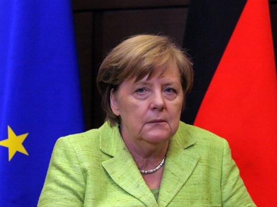 Меркель анонсировала разговор с Путиным о ситуации в Белоруссии