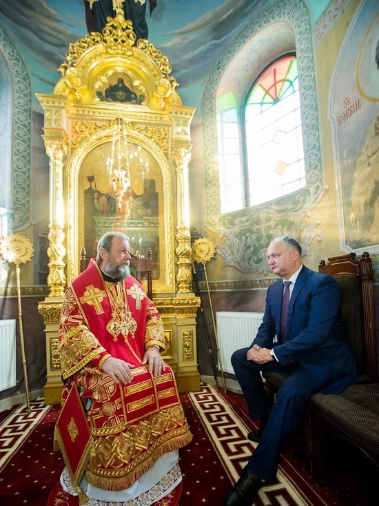 Додон: Православная Церковь – это душа и сердце народа Молдовы