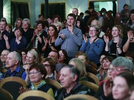 Псковский драмтеатр откроется 4 сентября