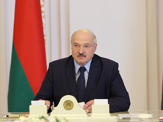 Лукашенко предупредил Меркель и Зеленского об ответственности за разжигание беспорядков