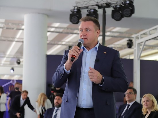 Любимов подписал соглашение с главой Россотрудничества