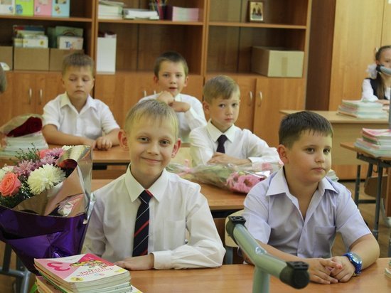 Сидите в кабинете: Минобр Забайкалья озвучило COVID-правила для школ