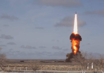 На выставке «Армия-2020», которая открывается в подмосковном парке «Патриот» в это воскресенье, будет впервые представлен уникальный экспонат — зенитная ракетная система пятого поколения С-500 «Прометей»