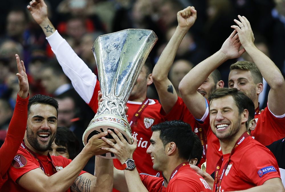 11 финалов, 6 трофеев: как "Севилья" превратилась в самый успешный клуб еврокубков 